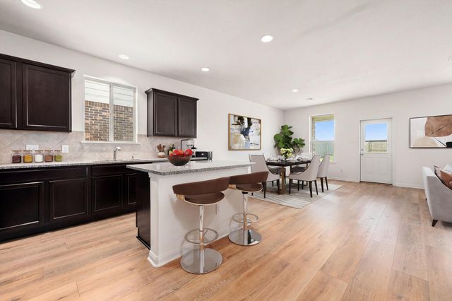 8138 Running Brook Lane, Richmond, TX 77469