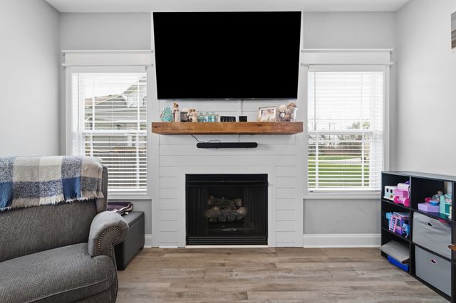 1033 Harrison Way, Clarksville, TN 37042