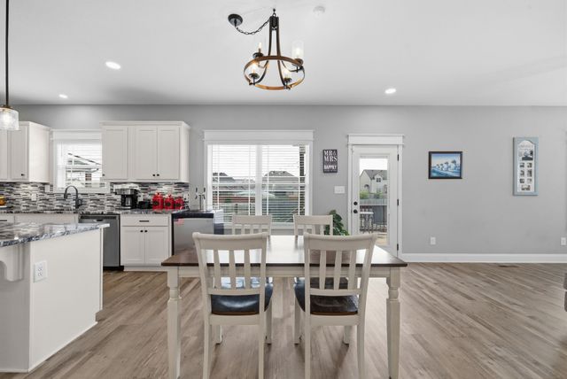 1033 Harrison Way, Clarksville, TN 37042