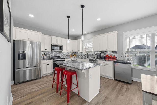 1033 Harrison Way, Clarksville, TN 37042