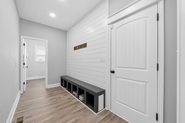 1033 Harrison Way, Clarksville, TN 37042