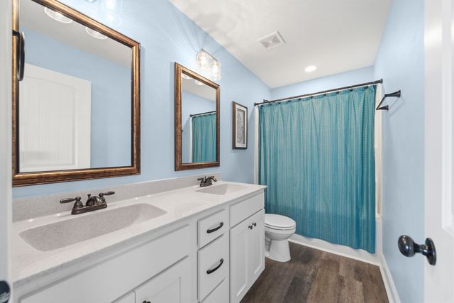 1033 Harrison Way, Clarksville, TN 37042