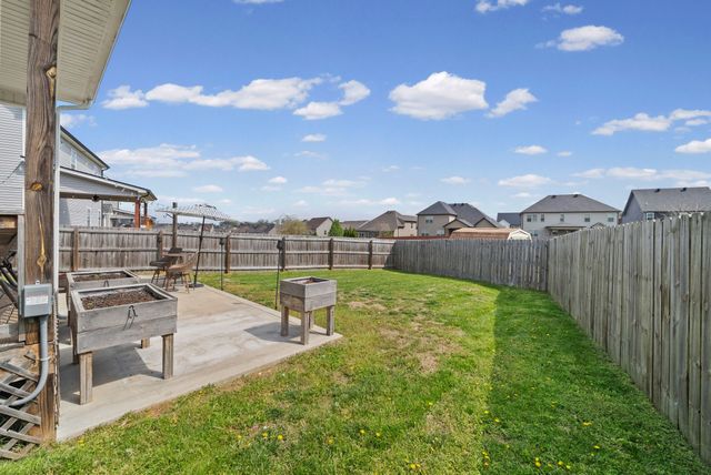 1033 Harrison Way, Clarksville, TN 37042