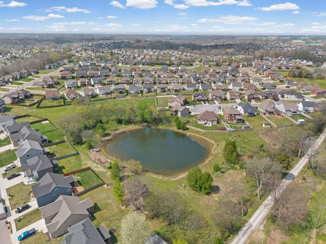 1033 Harrison Way, Clarksville, TN 37042