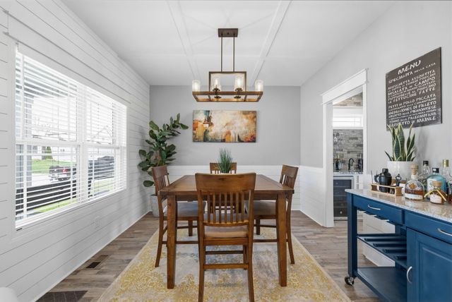 1033 Harrison Way, Clarksville, TN 37042