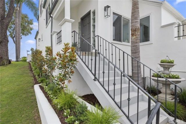 423 Poppy, Corona Del Mar, CA 92625