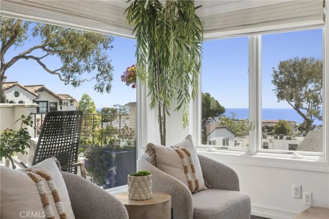 423 Poppy, Corona Del Mar, CA 92625