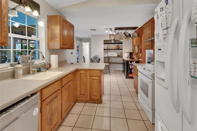 1559 W EUCLID AVENUE, Deland, FL 32720