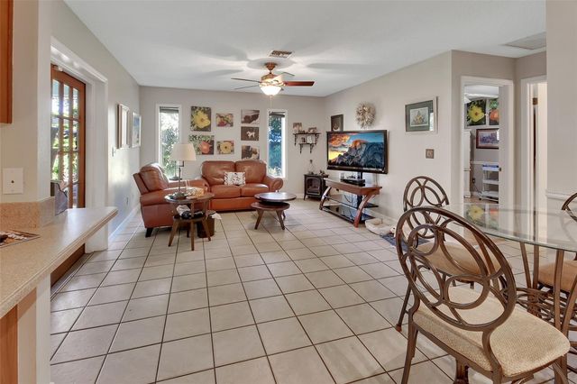 1559 W EUCLID AVENUE, Deland, FL 32720