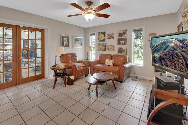 1559 W EUCLID AVENUE, Deland, FL 32720