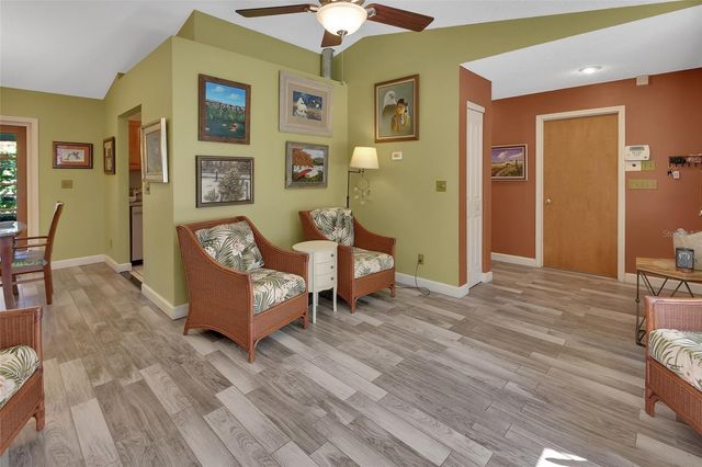 1559 W EUCLID AVENUE, Deland, FL 32720