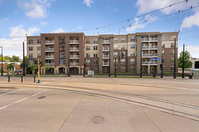 2900 University Avenue SE 305, Minneapolis, MN 55414
