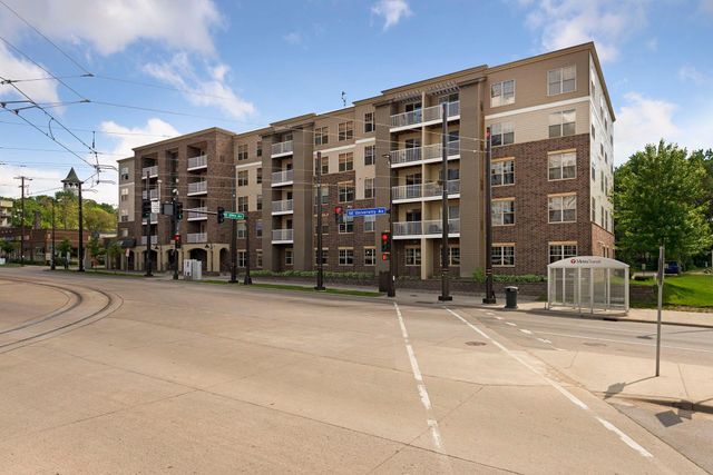 2900 University Avenue SE 305, Minneapolis, MN 55414
