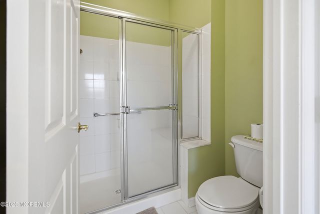 24 Valencia Drive, Manchester, NJ 08759