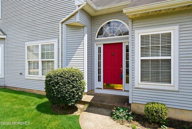 24 Valencia Drive, Manchester, NJ 08759