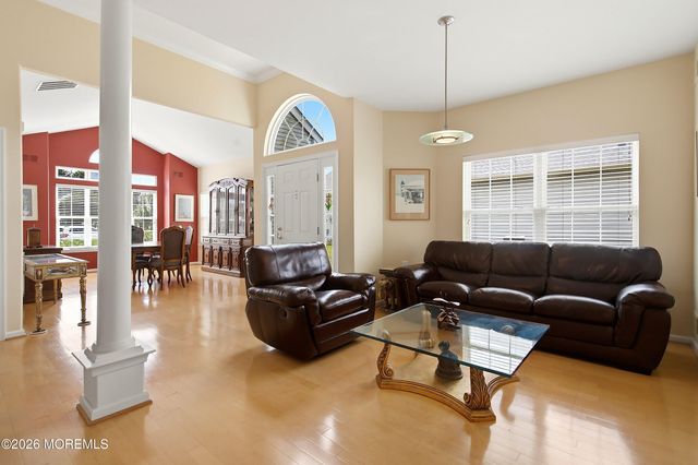 24 Valencia Drive, Manchester, NJ 08759