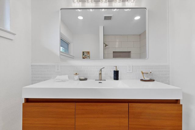 1808 Greenwood Road, Mckinney, TX 75069