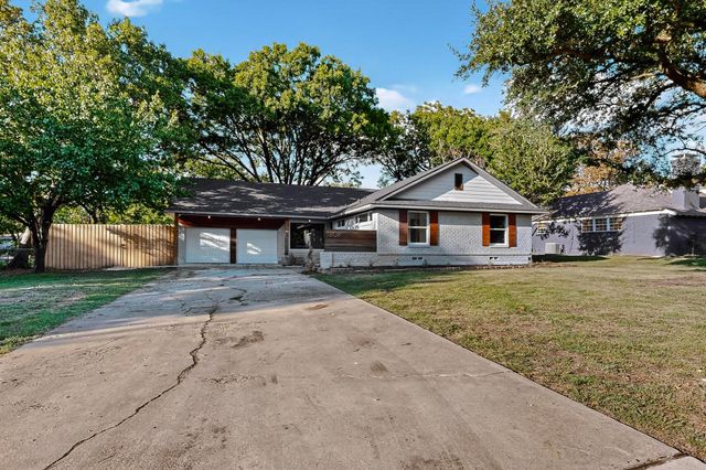 1808 Greenwood Road, Mckinney, TX 75069