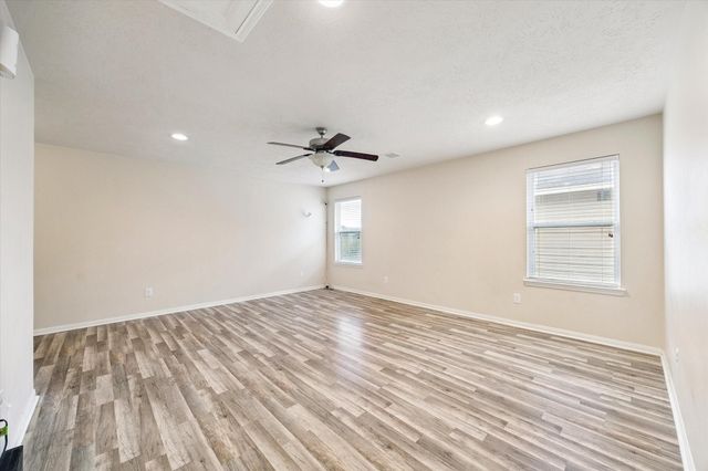 11718 Red Hummingbird Drive, Houston, TX 77047