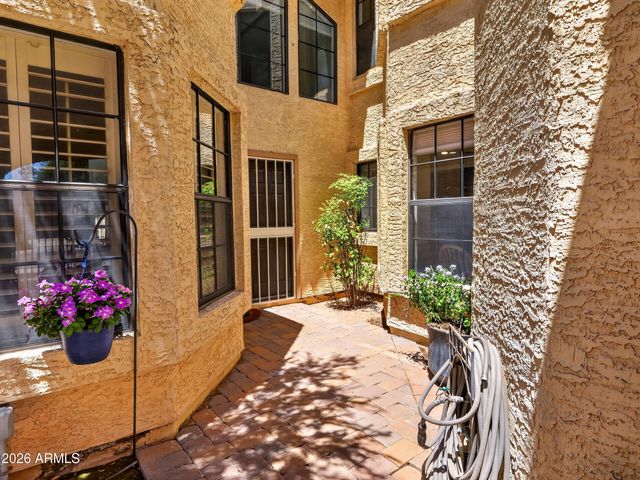 2642 N EL DORADO Place, Chandler, AZ 85224
