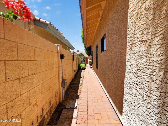 2642 N EL DORADO Place, Chandler, AZ 85224