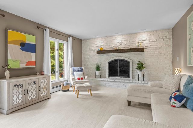 2160 Kewaunee Drive, Traverse City, MI 49686