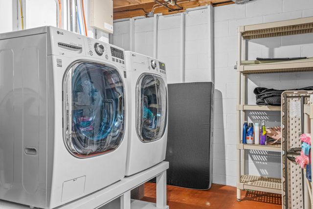 2160 Kewaunee Drive, Traverse City, MI 49686