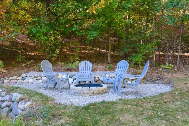 2160 Kewaunee Drive, Traverse City, MI 49686