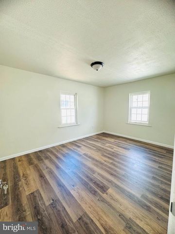 2610 CLEVELAND AVE, Claymont, DE 19703