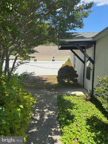 2610 CLEVELAND AVE, Claymont, DE 19703