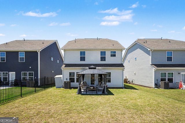 587 Gunter Drive, Hoschton, GA 30548