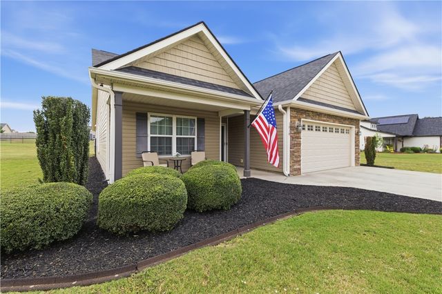 1018 Stoneham Circle, Anderson, SC 29626