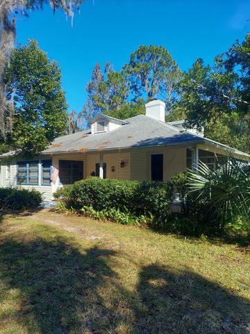 251 N BLUE LAKE AVENUE, Deland, FL 32724
