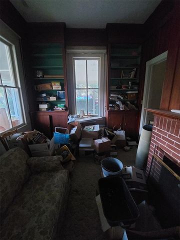 251 N BLUE LAKE AVENUE, Deland, FL 32724