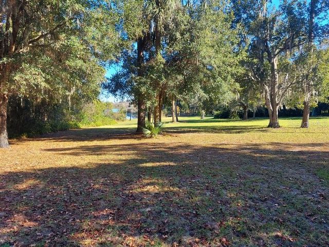 251 N BLUE LAKE AVENUE, Deland, FL 32724