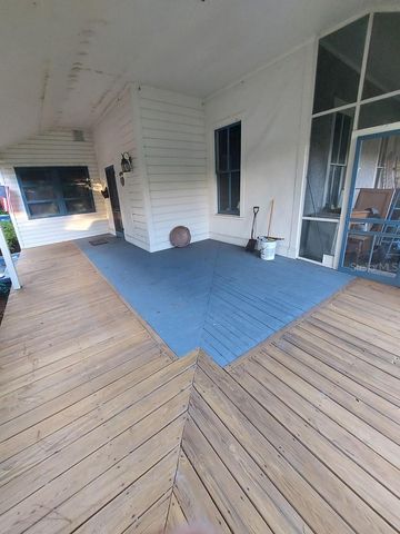 251 N BLUE LAKE AVENUE, Deland, FL 32724