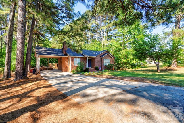 101 Doree Lane, Crouse, NC 28033