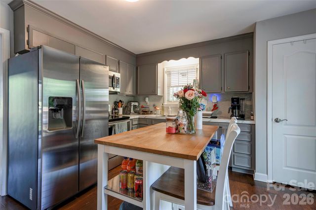 101 Doree Lane, Crouse, NC 28033