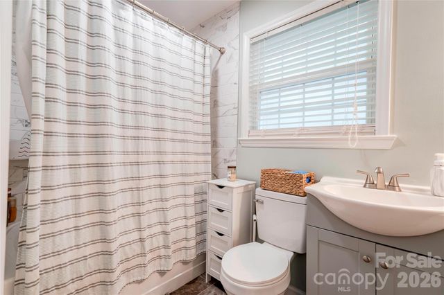 101 Doree Lane, Crouse, NC 28033