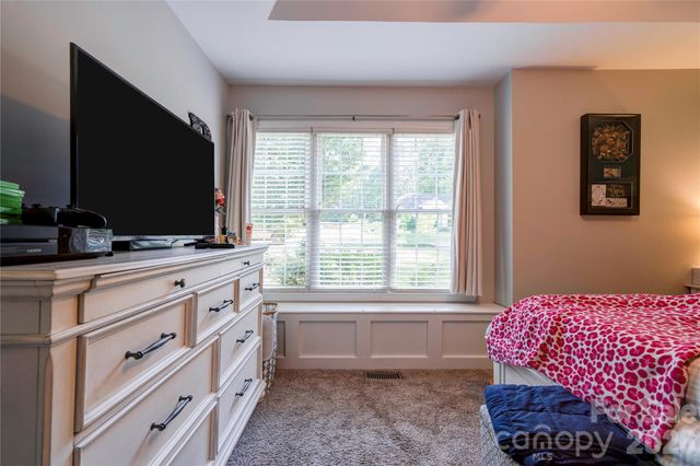 101 Doree Lane, Crouse, NC 28033