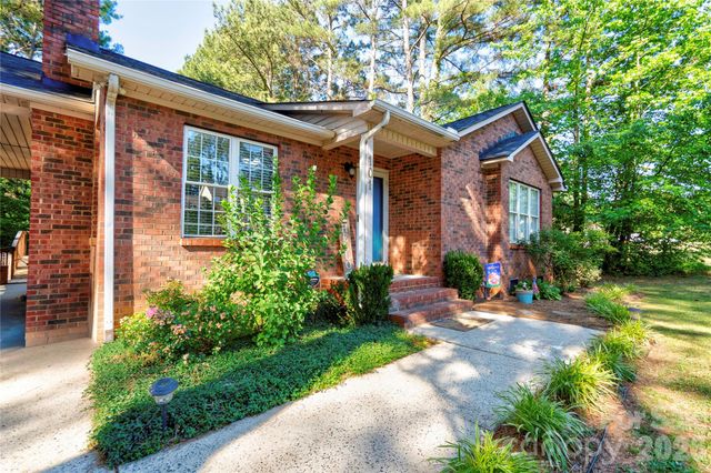 101 Doree Lane, Crouse, NC 28033
