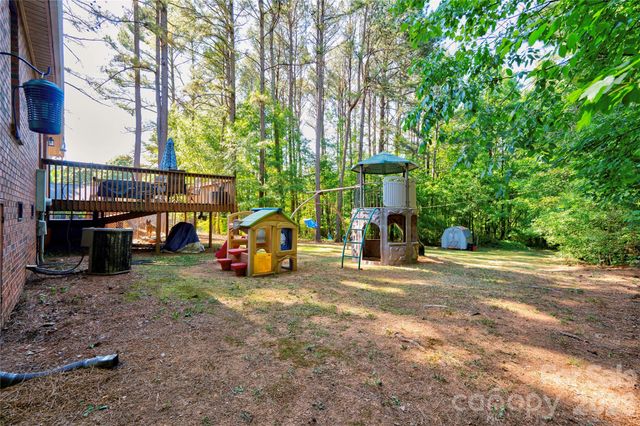 101 Doree Lane, Crouse, NC 28033