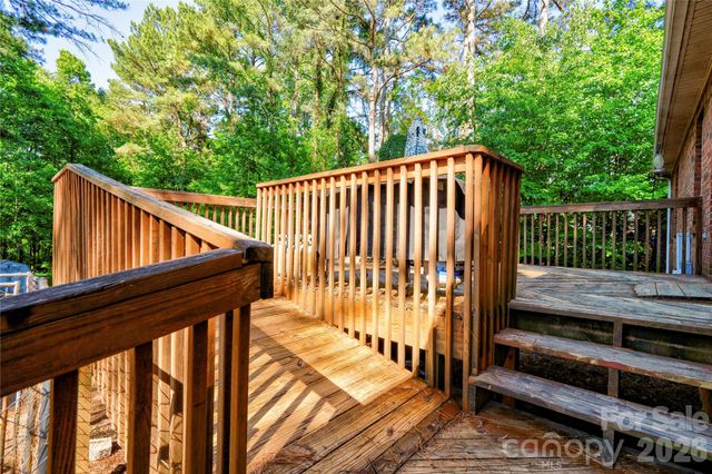 101 Doree Lane, Crouse, NC 28033