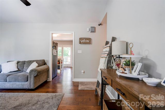 101 Doree Lane, Crouse, NC 28033