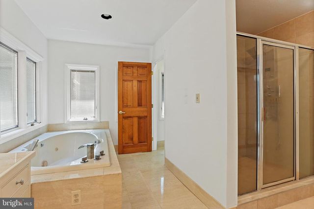 12624 GOLDEN OAK DR, Ellicott City, MD 21042