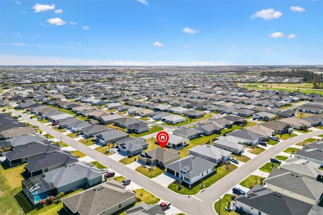 1896 MCMURTRIE LOOP, The Villages, FL 34762