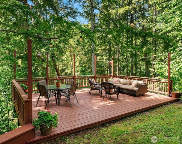8760 SW 190th Street, Vashon, WA 98070