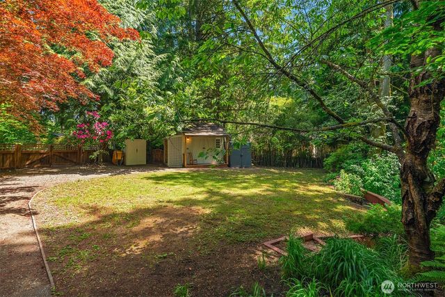 8760 SW 190th Street, Vashon, WA 98070