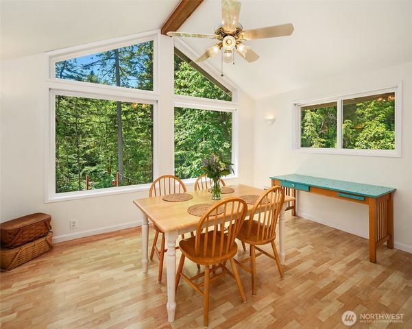 8760 SW 190th Street, Vashon, WA 98070