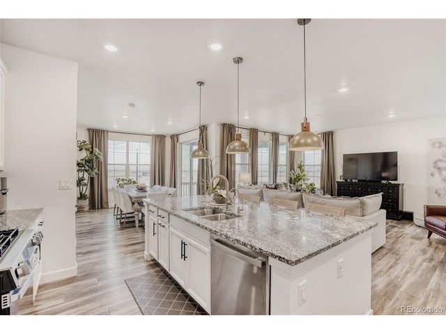 5255 E 148th Pl, Thornton, CO 80602